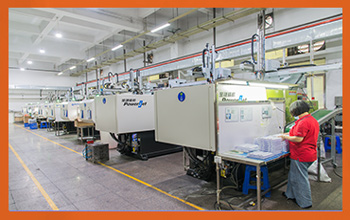 我们是两球盘分析足球大球盘分析厂家，  寻找专业合适的两球盘分析模具开模厂家要注意什么？