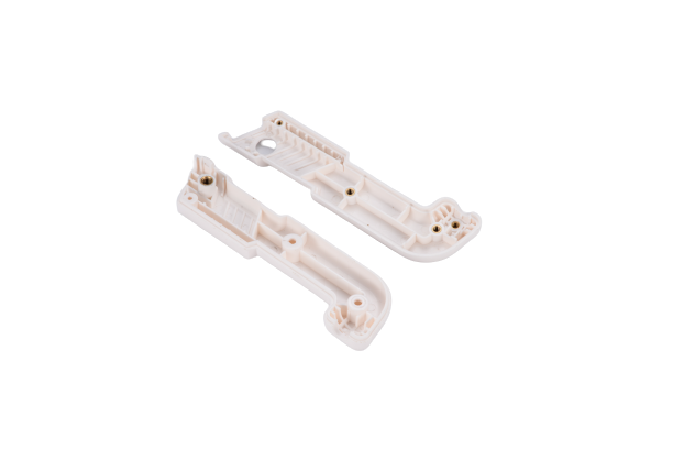 塑胶埋入螺母两球盘分析